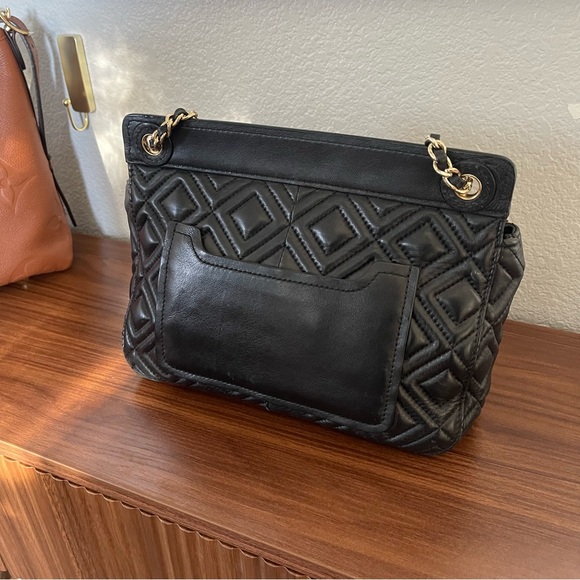 Tory Burch Marion Quilted Shoulder Bag - Picture 9 of 12